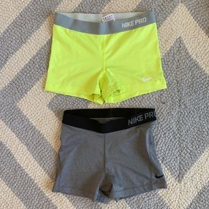 Nike pros bundle!